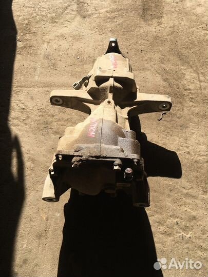 Редуктор заднего моста в сборе с муфтой