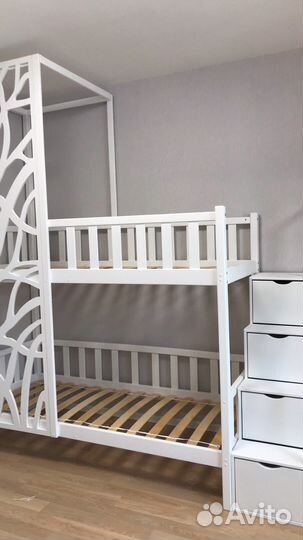 Кровать детская двухяръярусная с decor