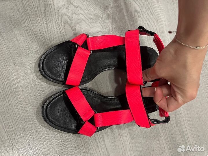 Сандалии ASOS 38