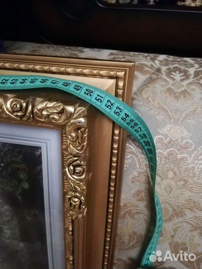 Картина 3Д в золотом багете