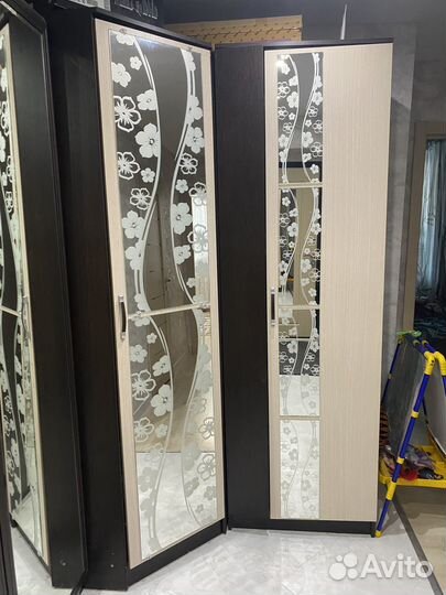 Прихожая два шкафа