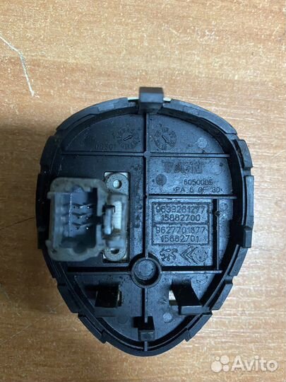 Кнопка Citroen C5 2 2005 9633261277