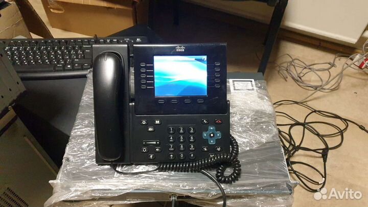 VoIP- телефон cisco 8961