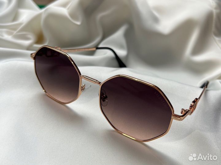 Солнцезащитные очки женские