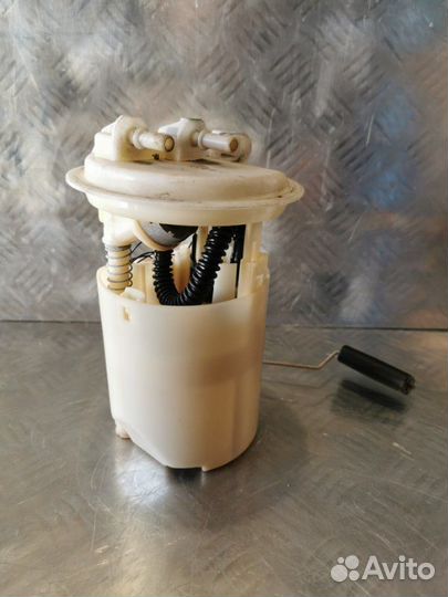 Топливный насос (бензонасос) Renault Clio 1 седан