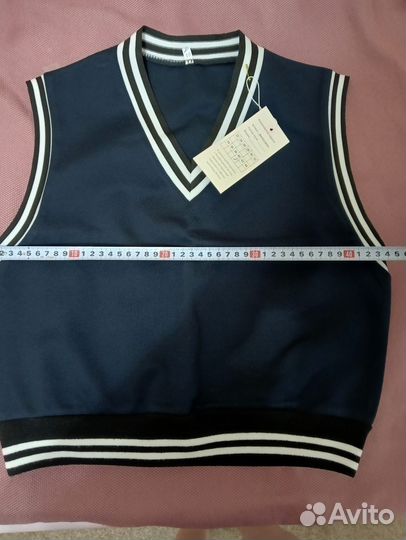 Жилетка для девочки школьный