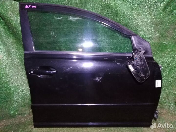 Дверь передняя правая Toyota Avensis AZT255AZT250