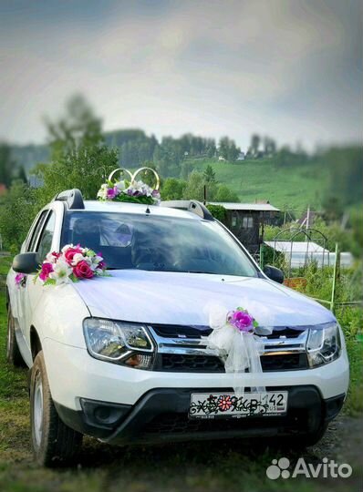 Прокат/аренда свадебных украшений на автомобиль