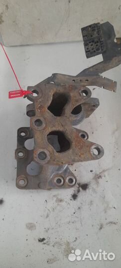 Кронштейн рулевого механизма DAF XF105