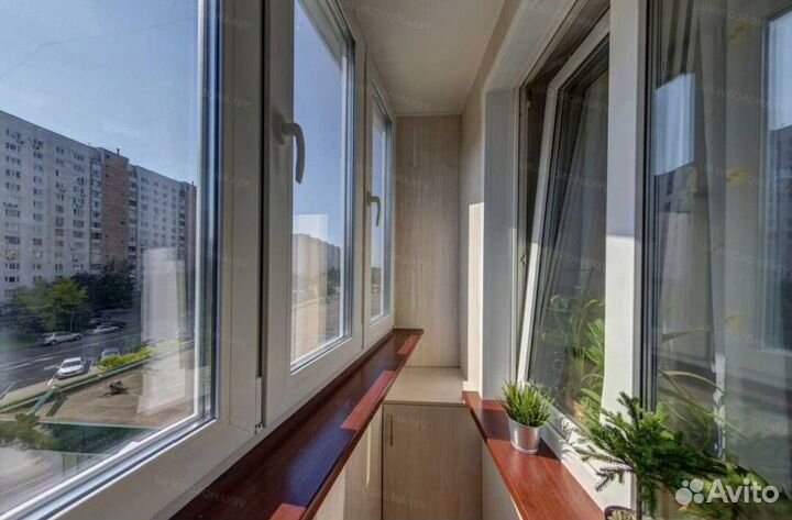 Остекление балконов и лоджий в рассрочку R9801