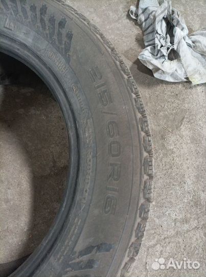 Nokian Tyres Hakkapeliitta 9 215/60 R16 99T