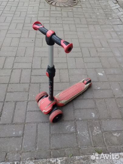 Детский 3-колесный самокат TechTeam Surf, красный