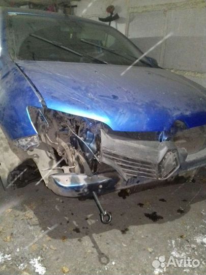 Renault Sandero 1.6 МТ, 2015, битый, 110 000 км