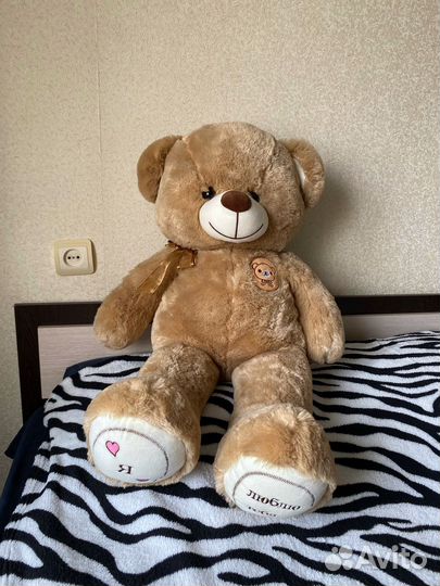 Плюшевый медведь