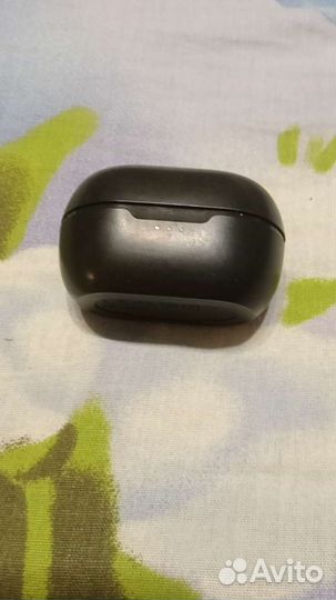 Беспроводные наушники jbl