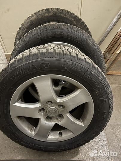 Диаки с резиной r16 camry