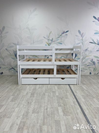 Кровать двухъярусная двухместная