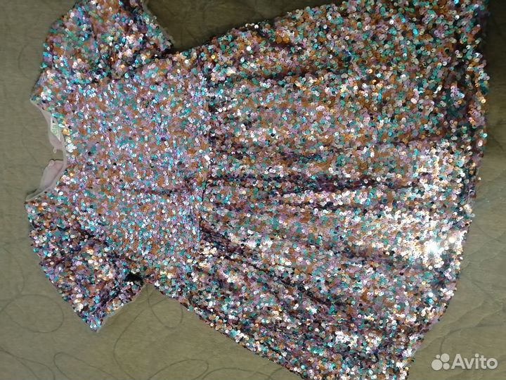 Вечернее платье