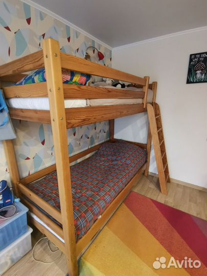 Двухъярусная кровать бу с матрасами