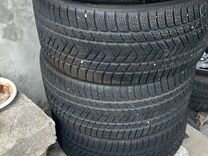 Pirelli Scorpion Winter 285/40 R22 и 325/35 R22 100J