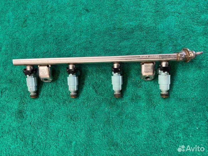 Топливная рампа с форсунками Kia Rio 4 20Г