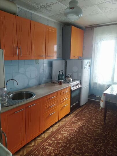 3-к. квартира, 60 м², 1/2 эт.