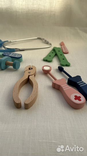 Набор доктора из дерева