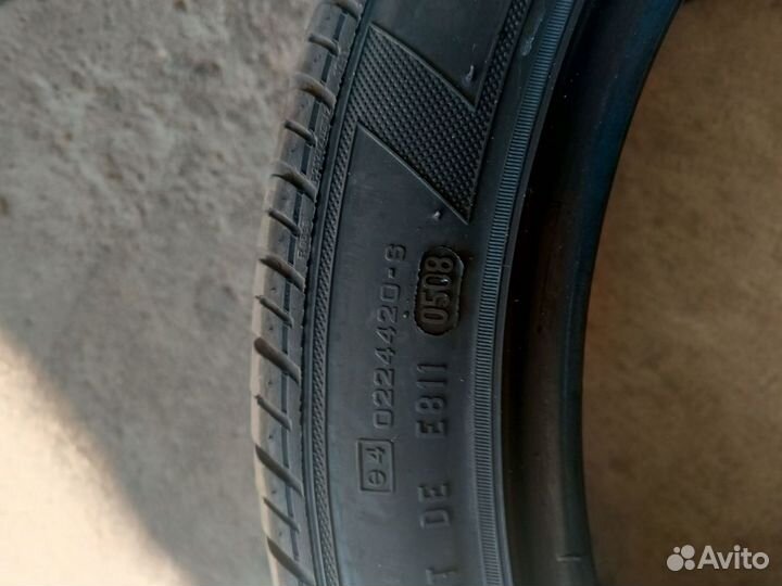 Pirelli P Zero Rosso 245/40 R17