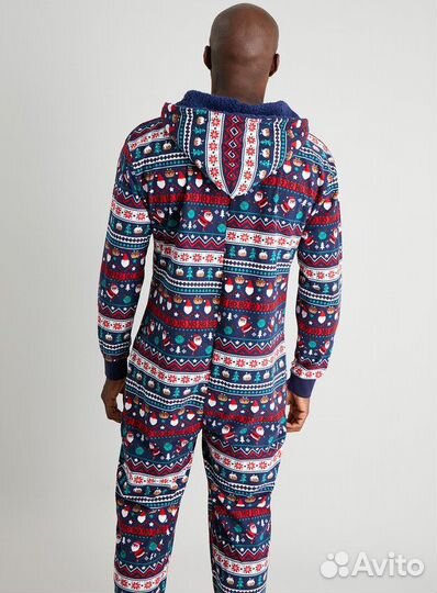 Новогодний комбинезон мужской TU M новый
