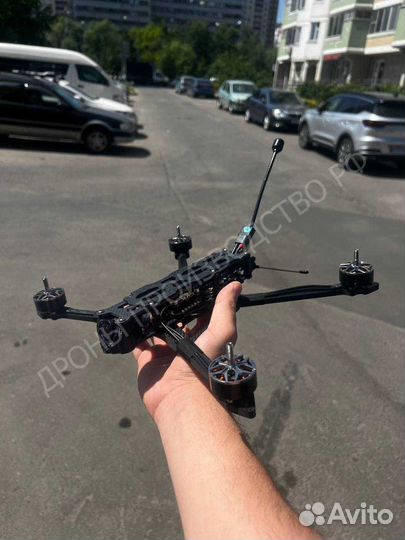 Квaдрoкoптеp fpv piranha 7 и 10 дюймов