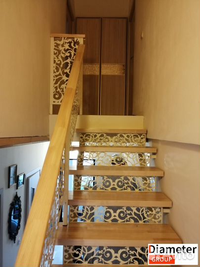 Производство широкой лестницы из металла