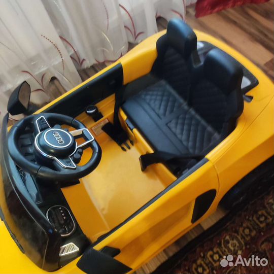 Детский электромобиль бу