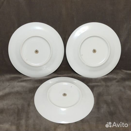 Антикварные тарелки братьев Корниловых