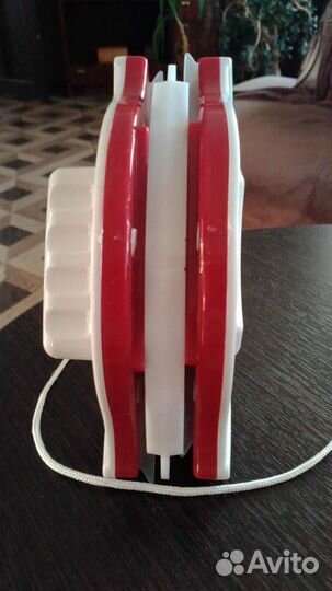 Магнитный двухсторонний очиститель окон