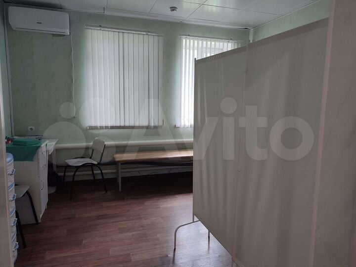 Торговая площадь, 55 м²