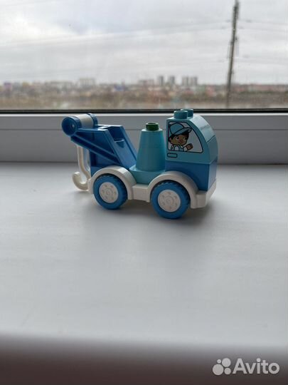 Развивающий автомобиль Лего