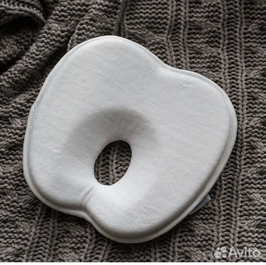 Ортопедическая подушка для новорожденных