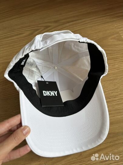 Кепка dkny новая оригинал