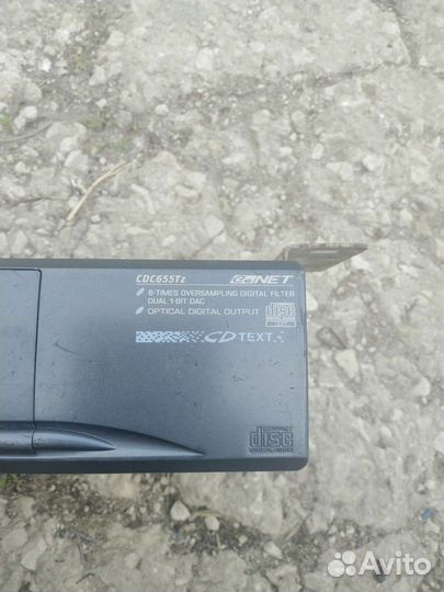 Cd проигрыватель Clarion
