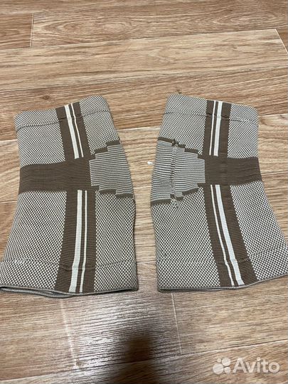 Бандаж на коленный сустав KS-E02 Размер M