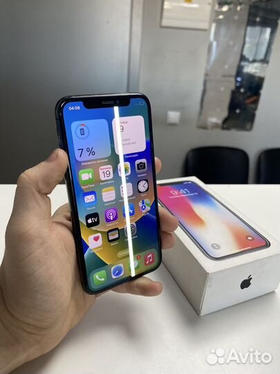 iPhone X, 64 ГБ