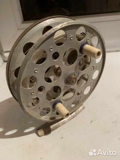 Катушка рыболовная СССР