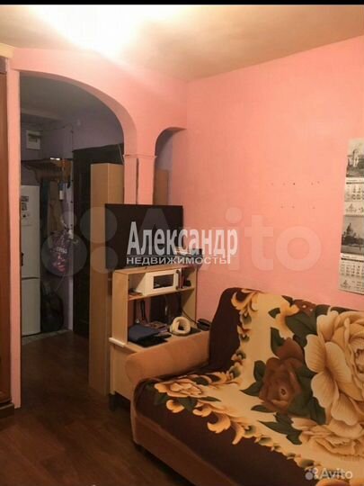 Комната 17 м² в > 9-к., 2/9 эт.