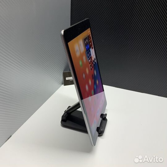 Хороший айпад 2 (dmpr691SG5VJ) wifi на 16гб