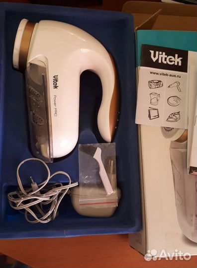 Машинка для удаления катышков Vitek VT-1893 W