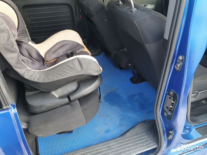 Honda Mobilio Spike 1.5 CVT, 2004, 216 000 км