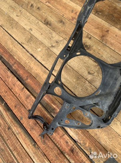 Панель ппредняя vw passat b5 1.6 1.8 2.0