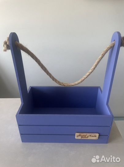 Деревянный ящик для подарка