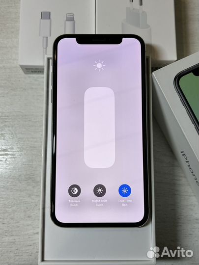 iPhone X, 64 ГБ