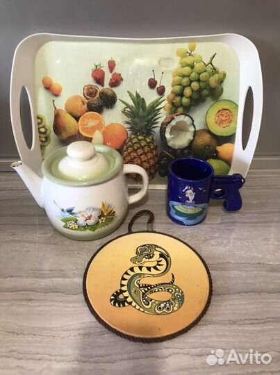 Контейнеры,кружка с зайцем,соусник